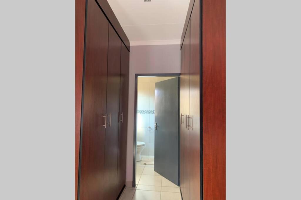Rhino House With 3 Bedrooms Next To Pilanesberg And Sun City Mogwase Εξωτερικό φωτογραφία