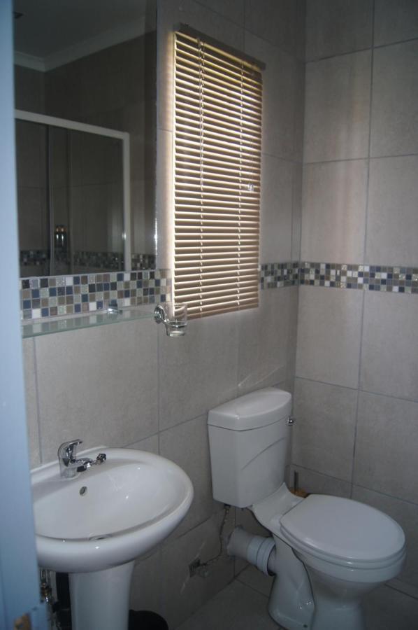 Rhino House With 3 Bedrooms Next To Pilanesberg And Sun City Mogwase Εξωτερικό φωτογραφία