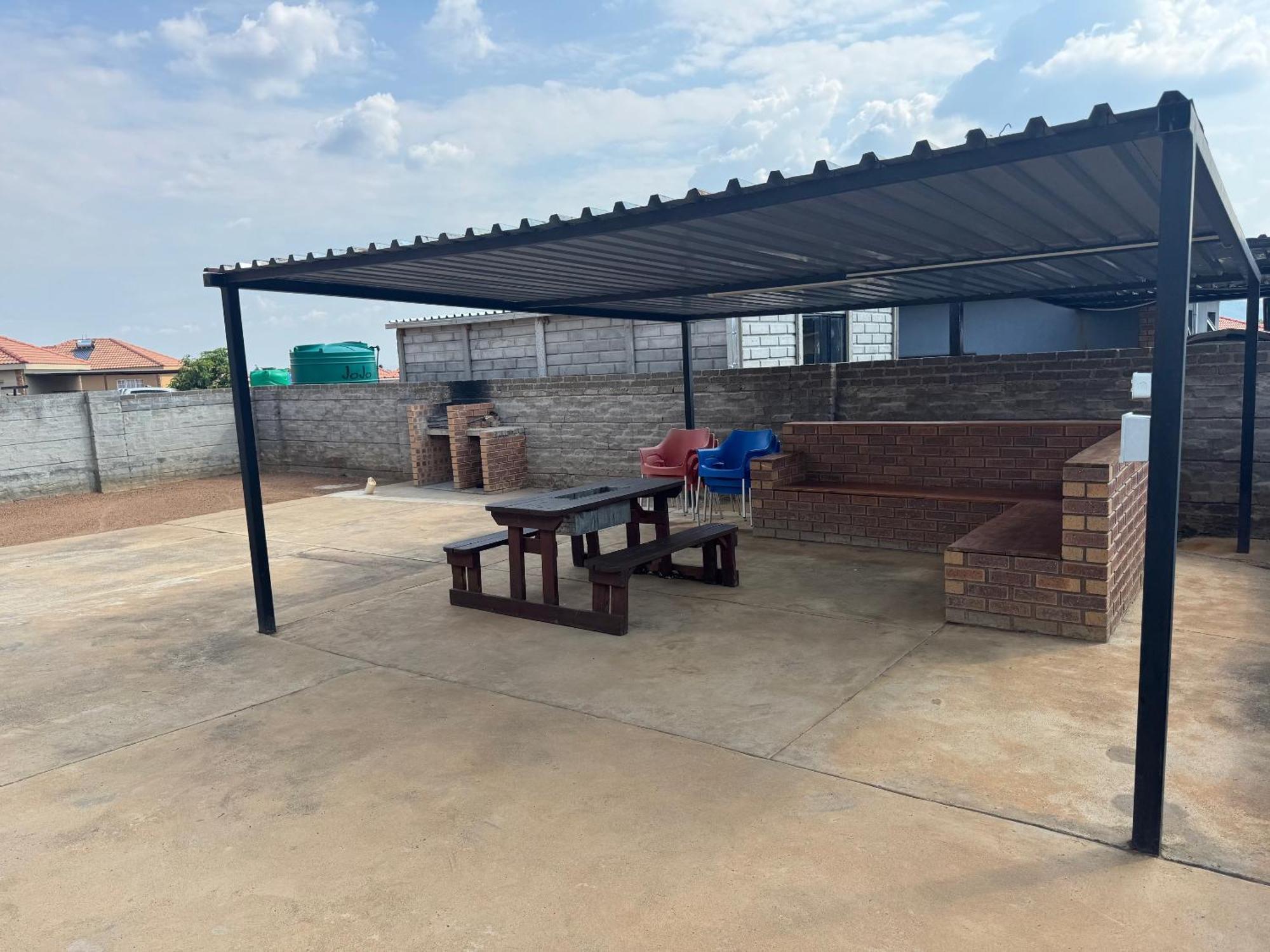 Rhino House With 3 Bedrooms Next To Pilanesberg And Sun City Mogwase Εξωτερικό φωτογραφία