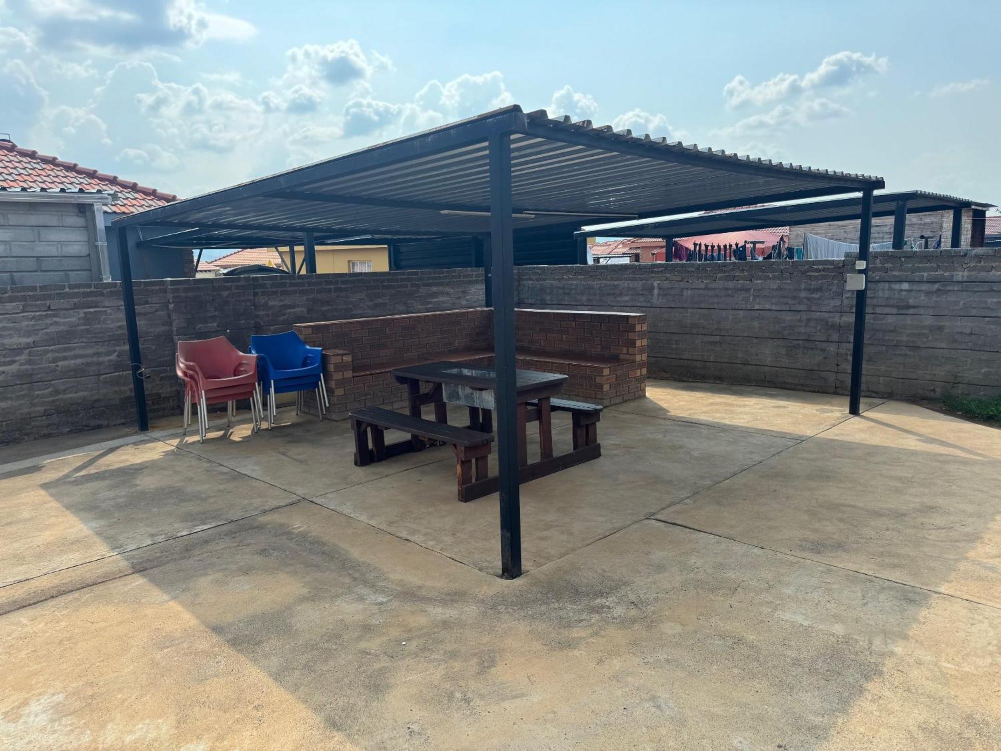 Rhino House With 3 Bedrooms Next To Pilanesberg And Sun City Mogwase Εξωτερικό φωτογραφία